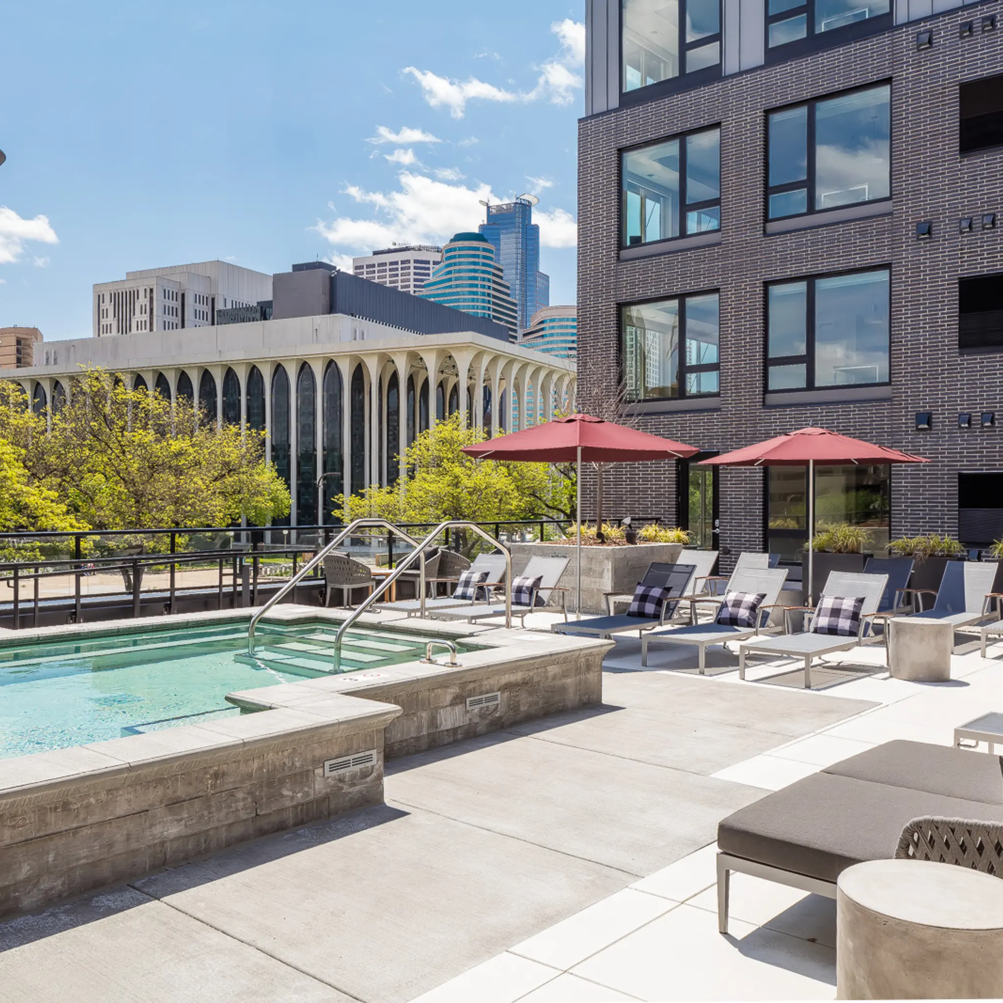 Luxury North Loop, Minneapolis, Apartments Maverick